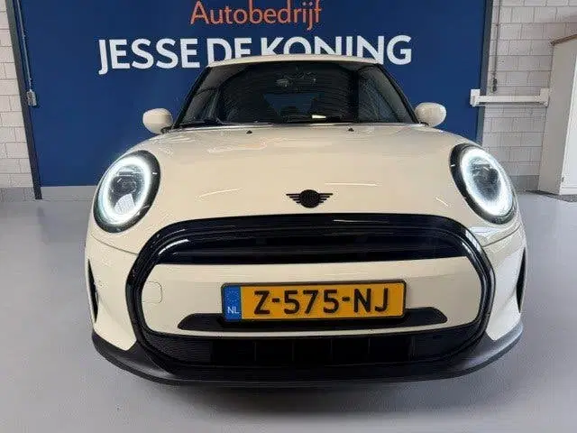 Mini One 1.5 One automaat uit 2021, foto 10