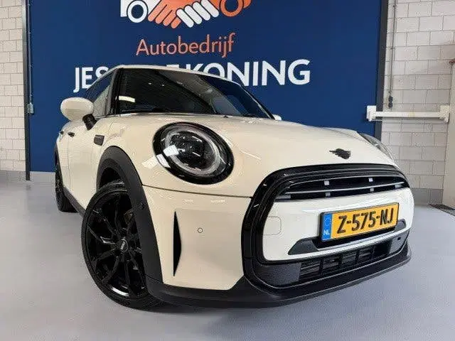Mini One 1.5 One automaat uit 2021, foto 2