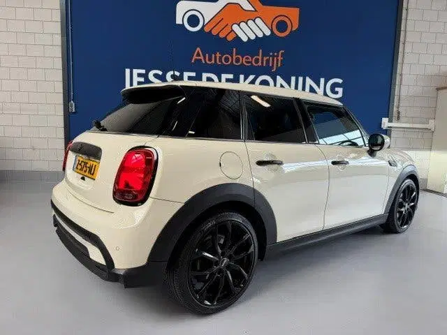 Mini One 1.5 One automaat uit 2021, foto 4