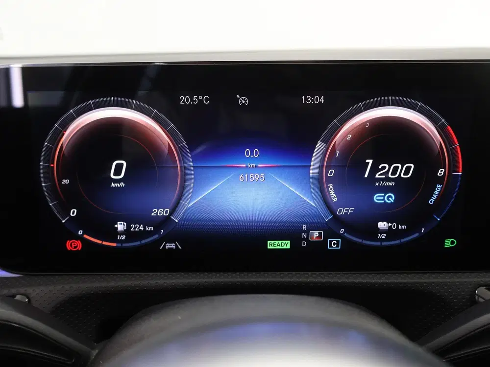 Mercedes-Benz A-Klasse 250 e Business Solution AMG Limited uit 2022, foto 12