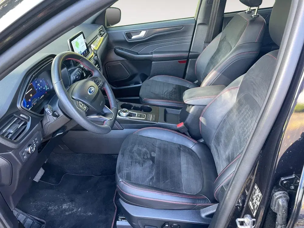 Ford Kuga 2.5 PHEV ST-Line X uit 2023, foto 12