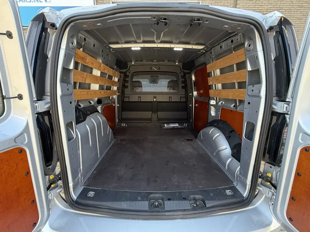 Volkswagen Caddy 2.0 TDI 123PK Automaat 1st Edition Eu uit 2021, foto 11
