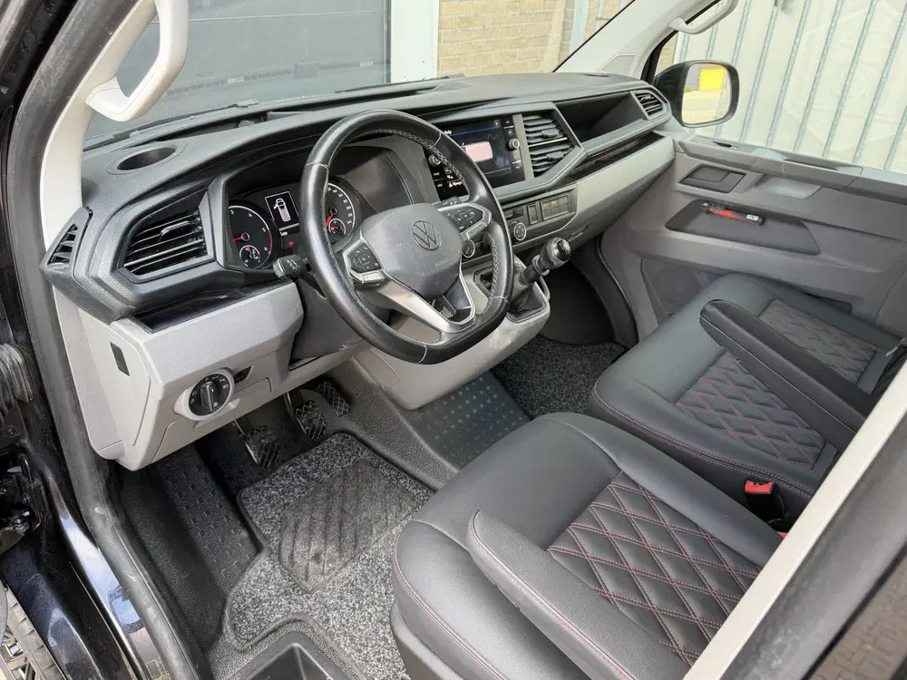 Volkswagen Transporter 2.0 TDI 110 PK Euro 6 L2H1 CarPlay uit 2020, foto 2