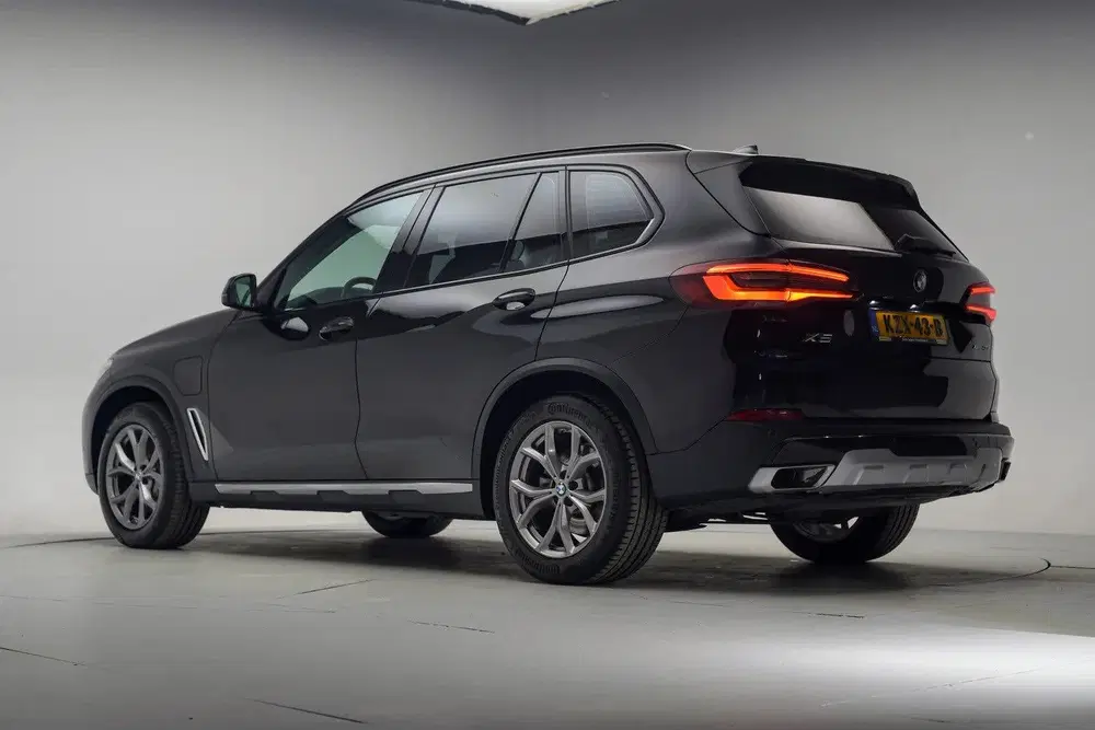BMW X5 xDrive 45e High Executive Xline [ Luchtver uit 2021, foto 3