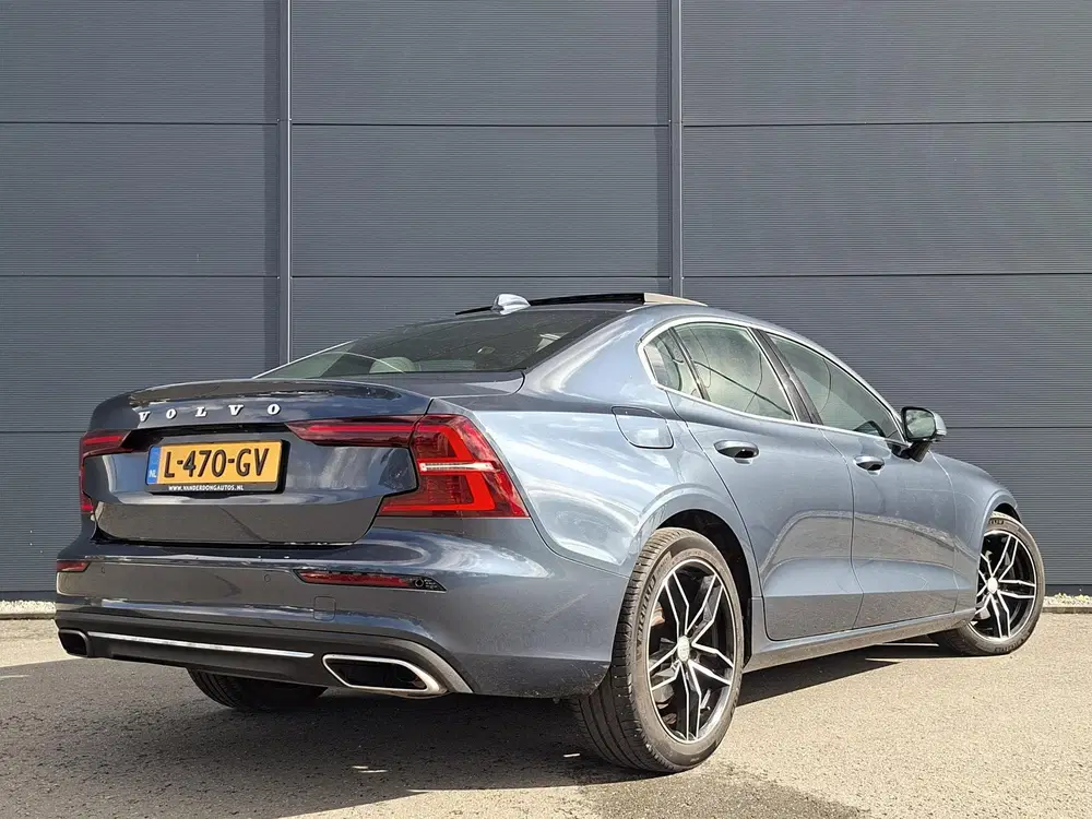Volvo S60 2.0 B3 Inscription uit 2021, foto 2