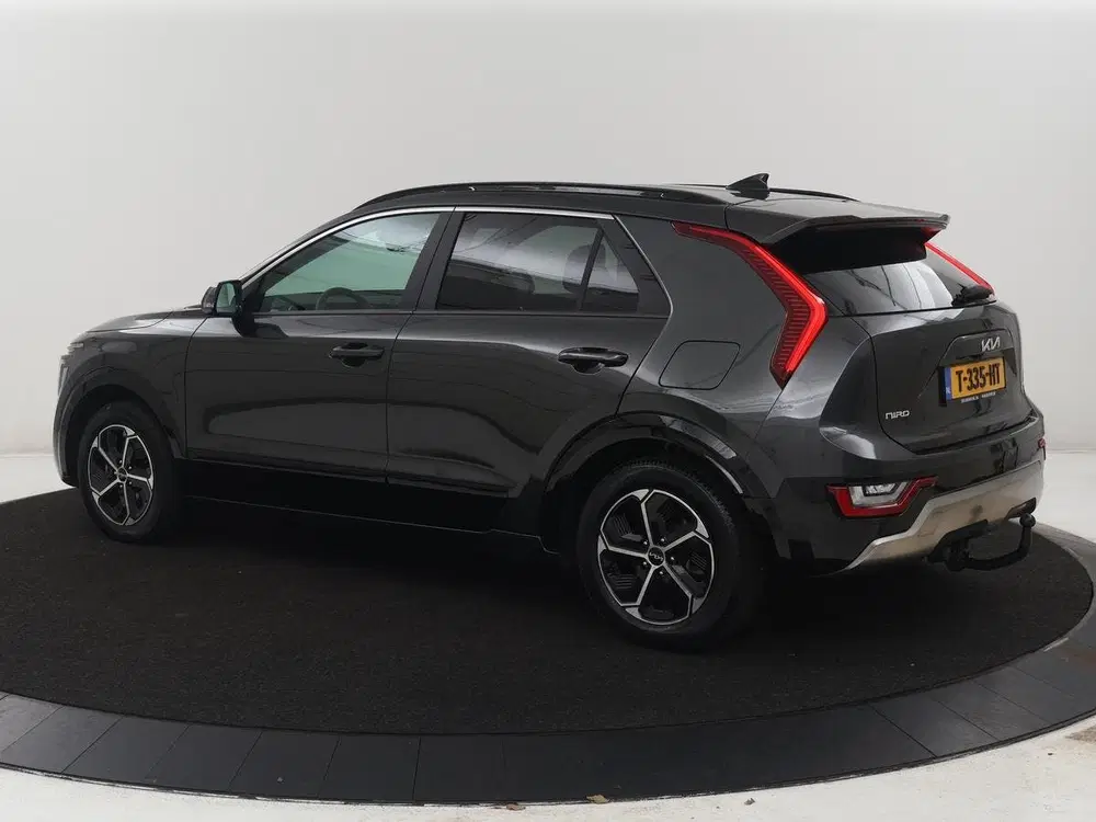 Kia Niro 1.6 GDi Hybrid DynamicPlusLine uit 2023, foto 2