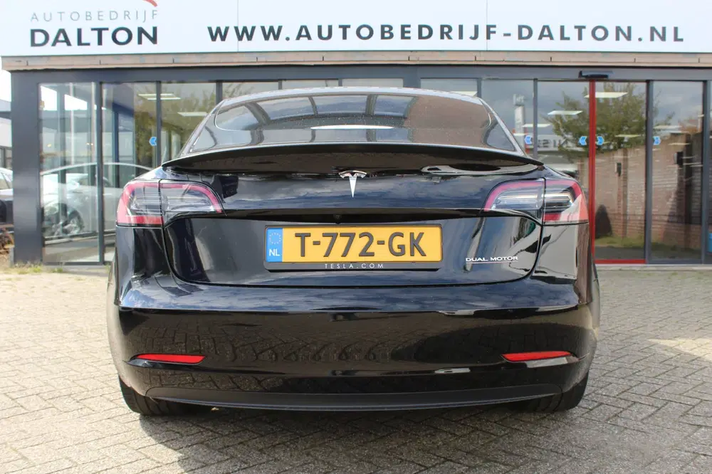 Tesla Model 3 Performance AWD 75 kWh SOH 92% 1 EIG uit 2023, foto 5