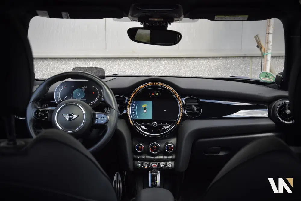 Mini John Cooper Works 2.0 Cooper S John Cooper Works Facelift uit 2022, foto 7