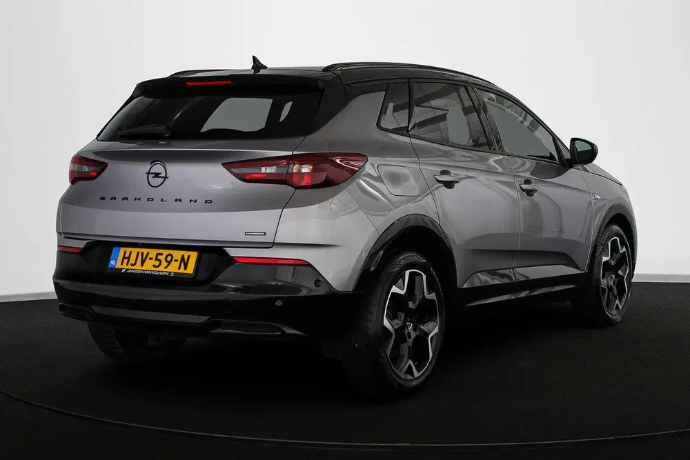 Opel Grandland 1.2 Turbo Hybrid Ultimate Leder Stoelventi uit 2025, foto 3