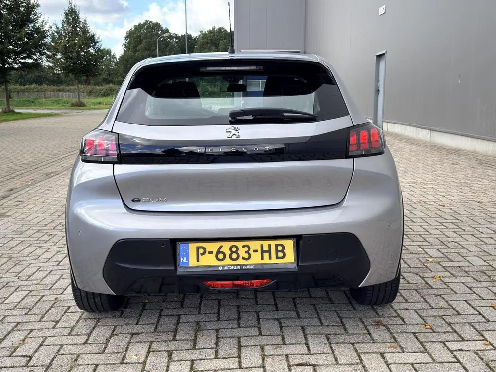 Peugeot 208 EV Blue Lease Allure AppleCarplay uit 2021, foto 4