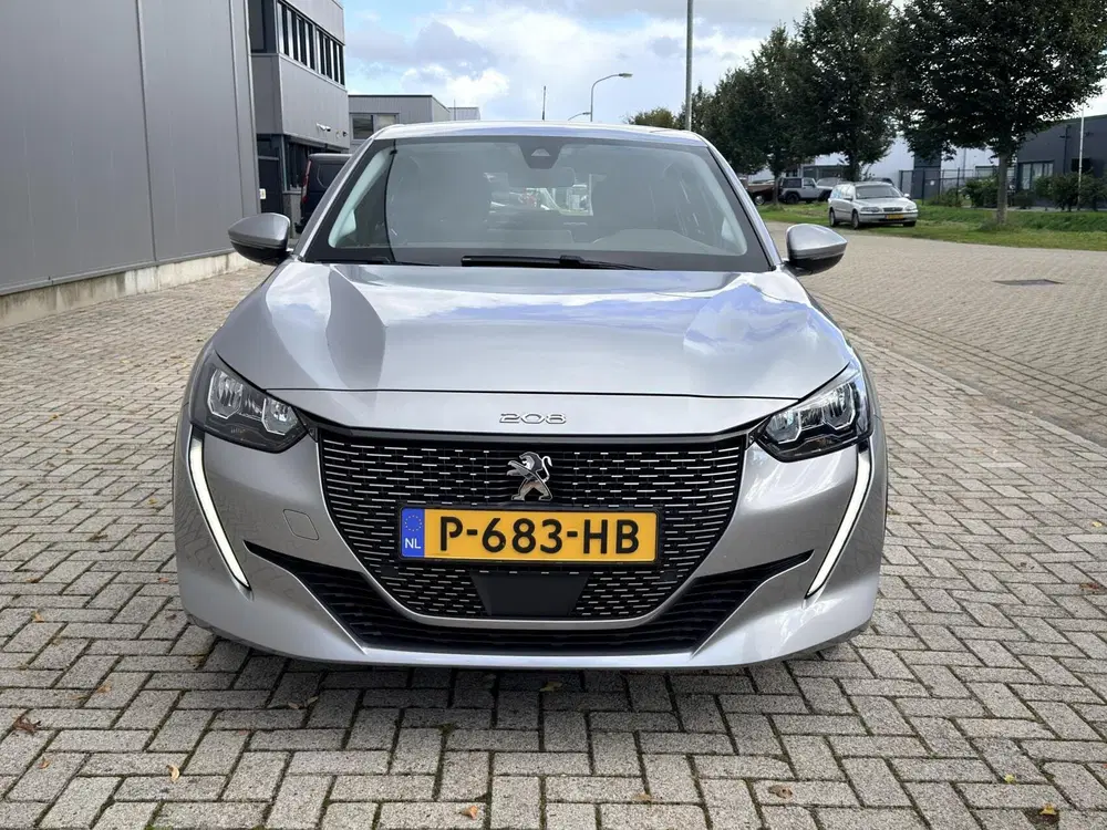 Peugeot 208 EV Blue Lease Allure AppleCarplay uit 2021, foto 7