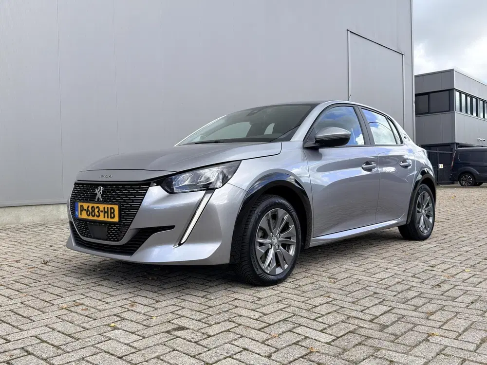 Peugeot 208 EV Blue Lease Allure AppleCarplay uit 2021, foto 8