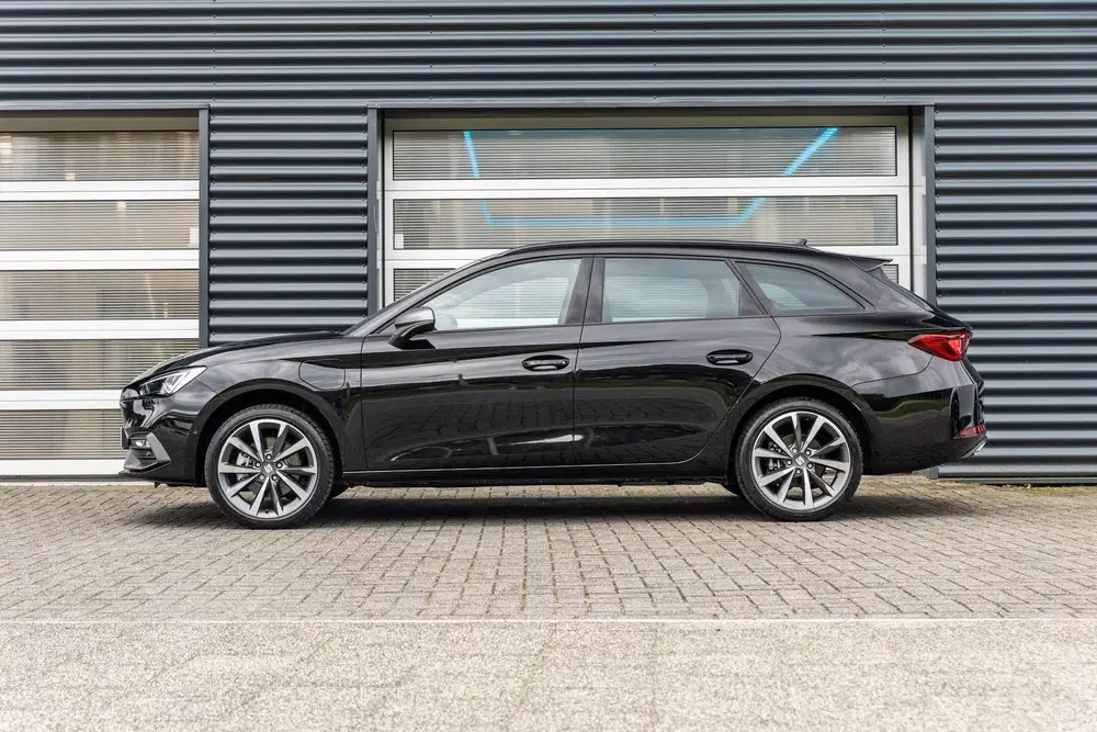 SEAT Leon 1.5 TSI 204pk e-Hybrid FR Business uit 2026, foto 13