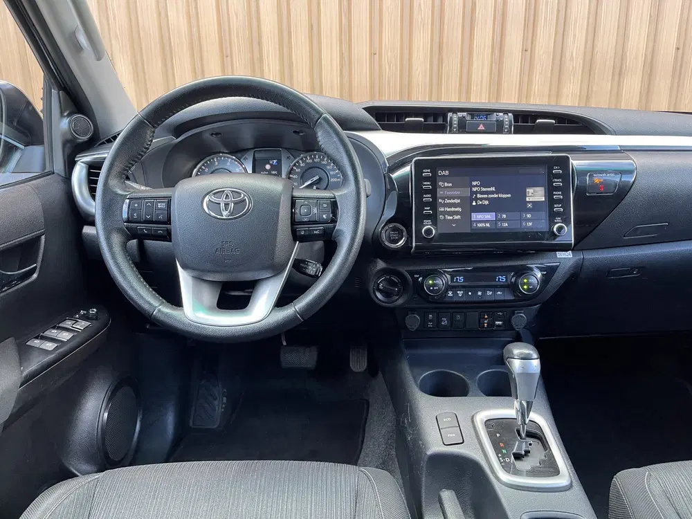 Toyota Hilux 2.8 D-4D Double Cab Executive uit 2024, foto 12