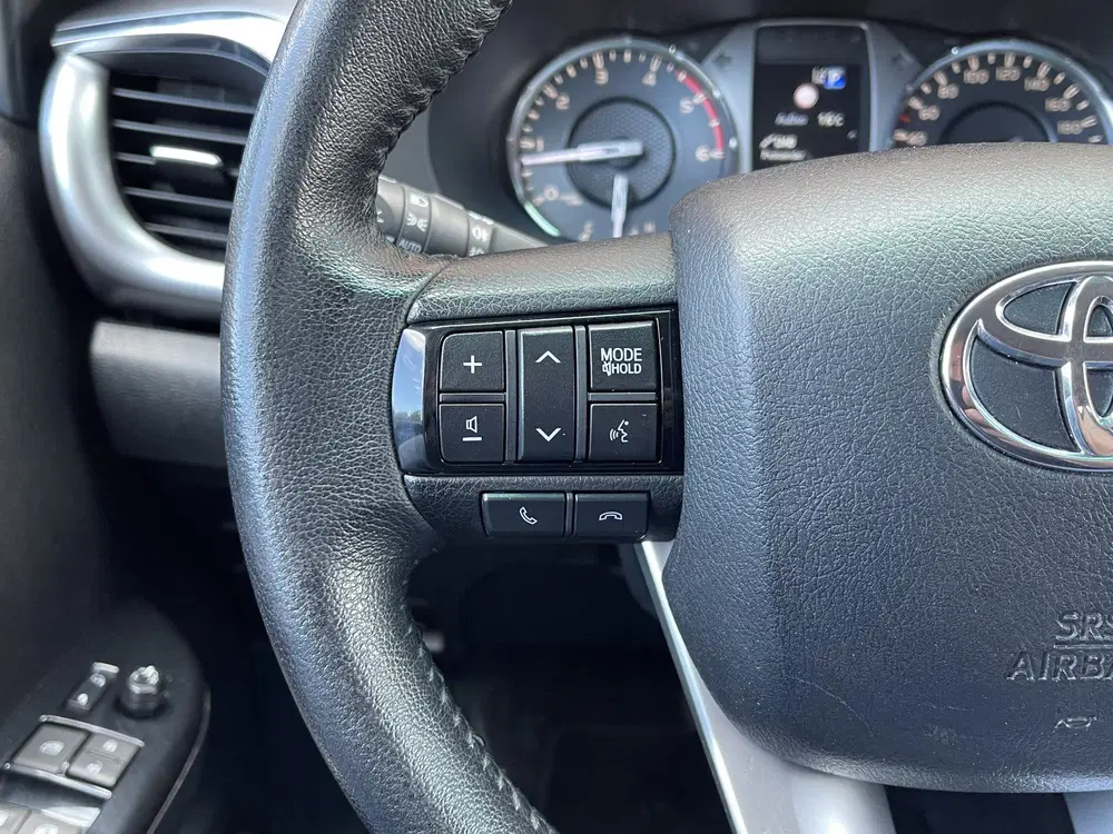 Toyota Hilux 2.8 D-4D Double Cab Executive uit 2024, foto 14