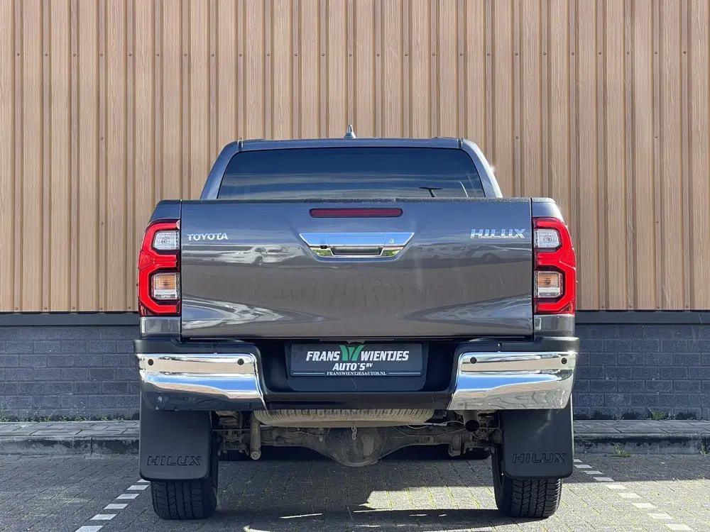 Toyota Hilux 2.8 D-4D Double Cab Executive uit 2024, foto 6