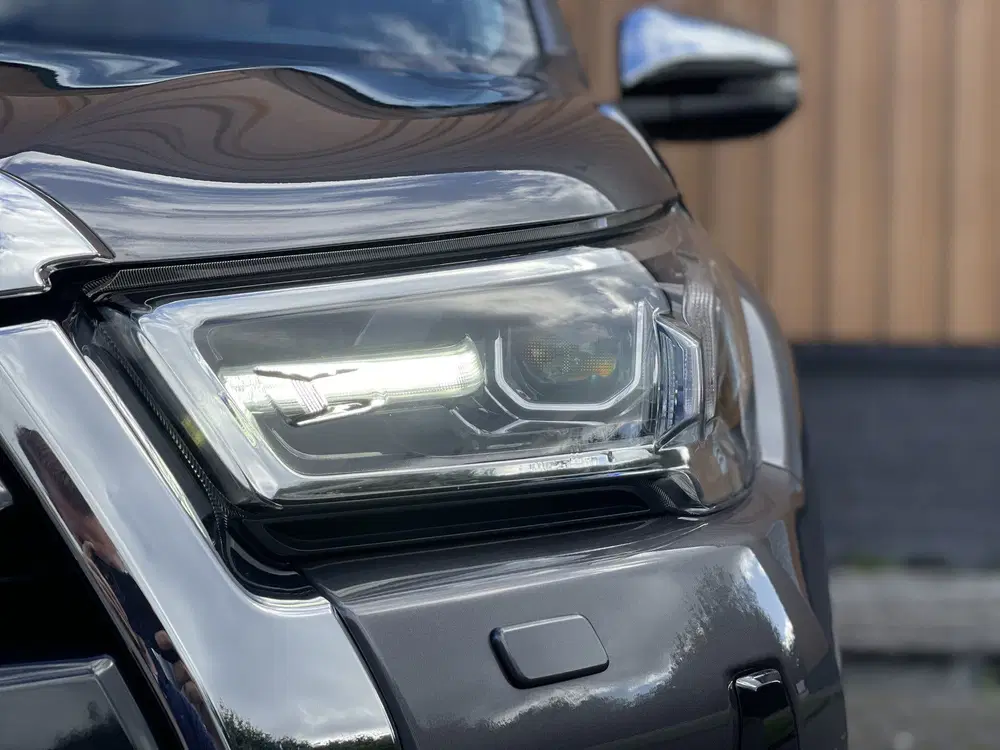 Toyota Hilux 2.8 D-4D Double Cab Executive uit 2024, foto 8