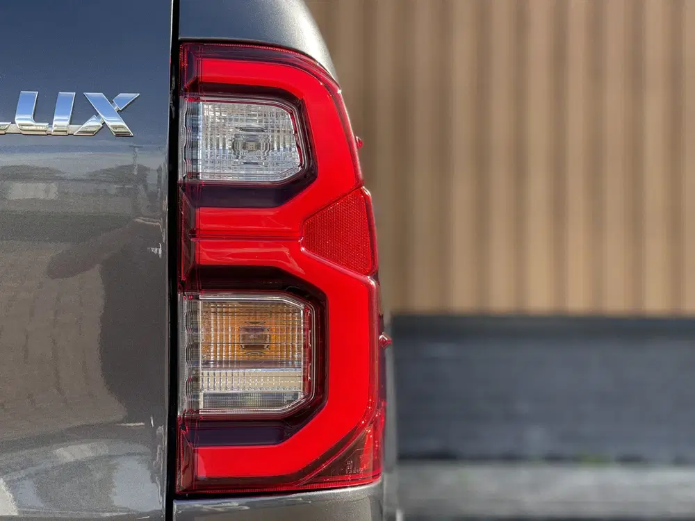Toyota Hilux 2.8 D-4D Double Cab Executive uit 2024, foto 9
