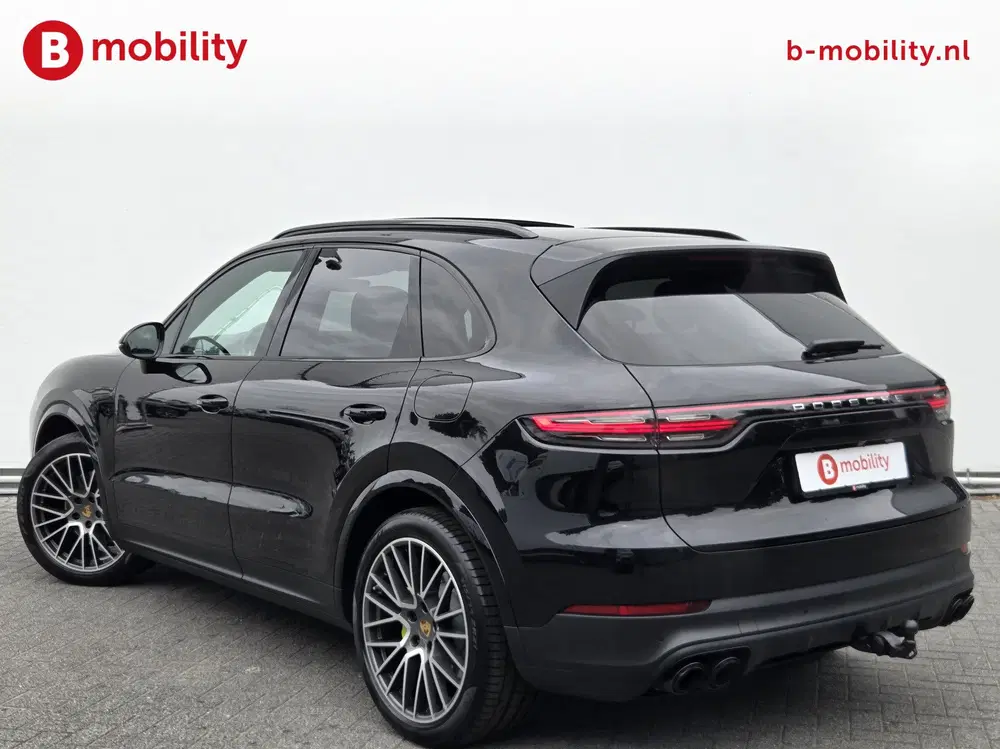 Porsche Cayenne 3.0 E-Hybrid Sport Chrono Dealer Auto Pano uit 2020, foto 4