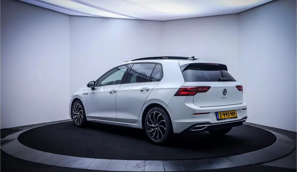 Volkswagen Golf 1.5 TSI 150pk STYLE PANO uit 2020, foto 8