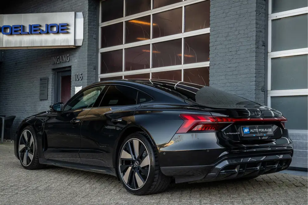 Audi e-tron GT GT edition ZERO 93 kWh Panorama uit 2021, foto 4