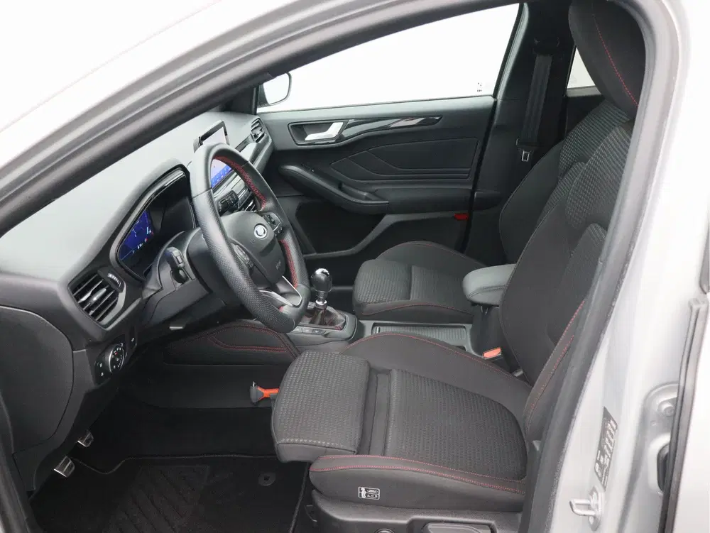 Ford Focus 1.0 EcoBoost Hybrid ST Line X Business uit 2021, foto 7