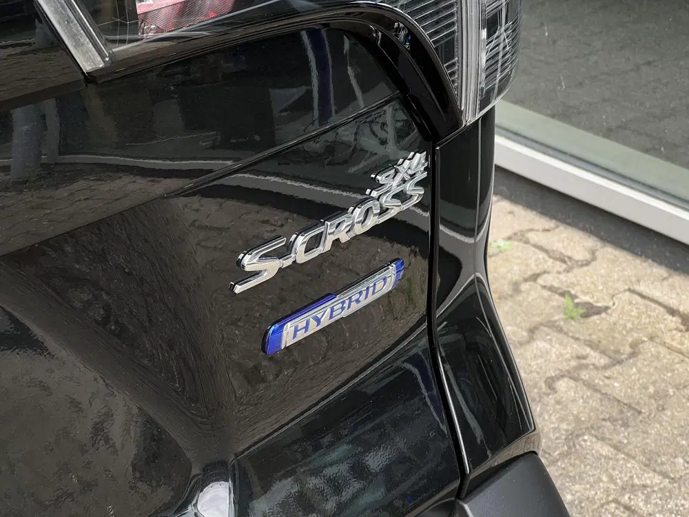 Suzuki S-Cross 1.4 Boosterjet Style Smart Hybrid uit 2021, foto 13