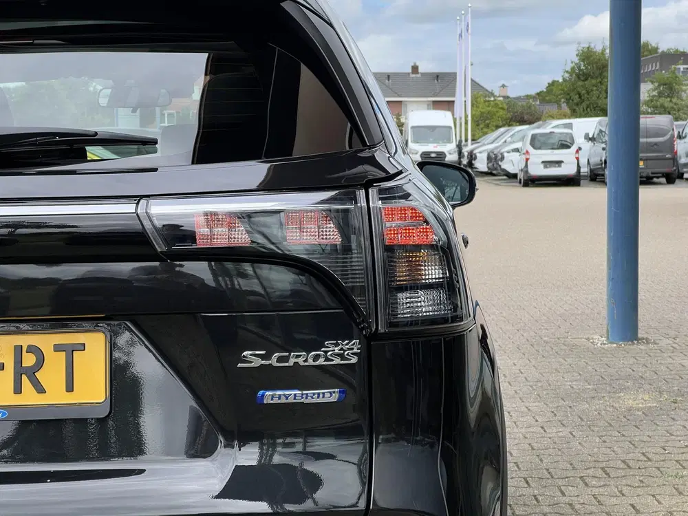 Suzuki S-Cross 1.4 Boosterjet Style Smart Hybrid uit 2021, foto 8