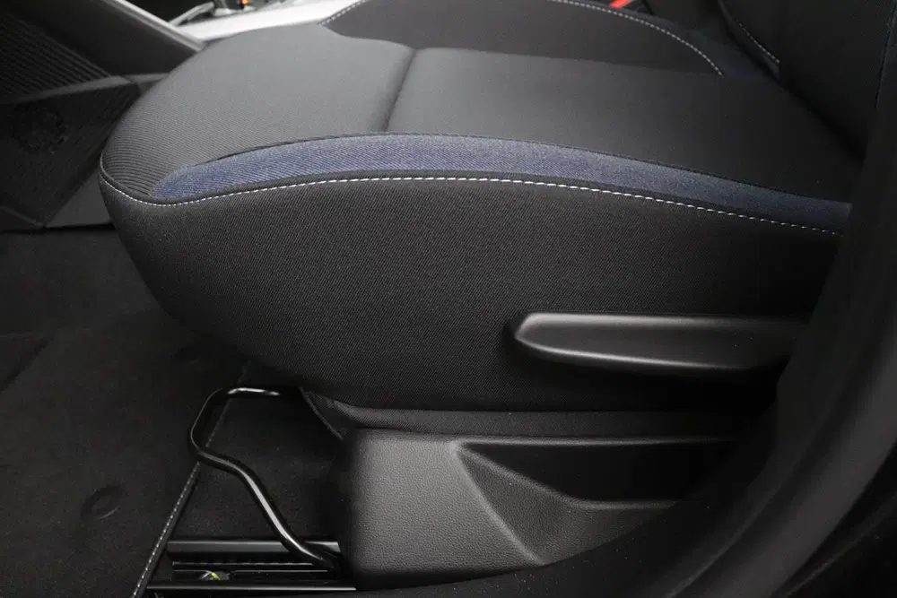Dacia Duster 1.6 Hybrid 140 Journey uit 2026, foto 6