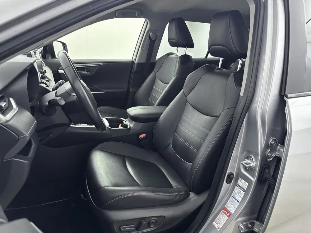 Toyota RAV 4 2.5 Hybrid AWD Executive uit 2020, foto 4