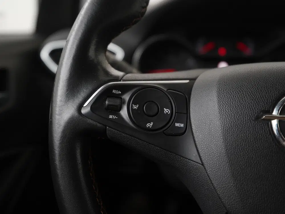 Opel Crossland 1.2 Turbo Innovation uit 2019, foto 7