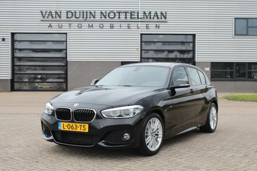 BMW 1-serie 118i Edition M Sport Shadow High Executive uit 2019