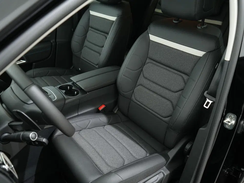 Citroën C5 Aircross 1.6 PLUG-IN HYBRID 225PK MAX EAT8 SOH 1 uit 2025, foto 4
