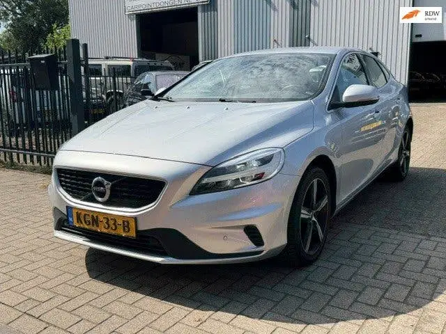 Volvo V40 1.5 T2 R-Design Leer Clima Cruise Trekhaak uit 2019
