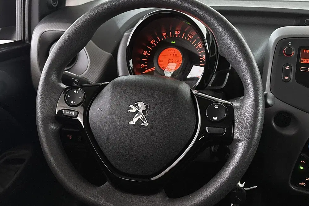 Peugeot 108 1.0 e-VTi Active Airco Metallic NL-Auto BT uit 2021, foto 11