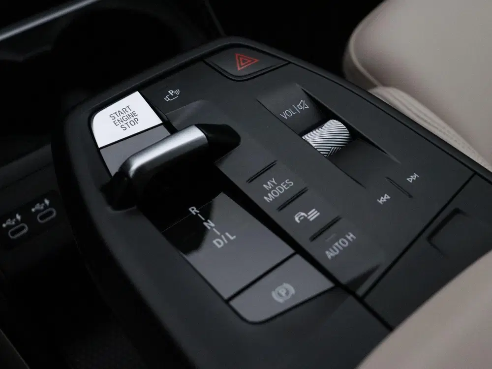 BMW X1 xDrive30e uit 2023, foto 12