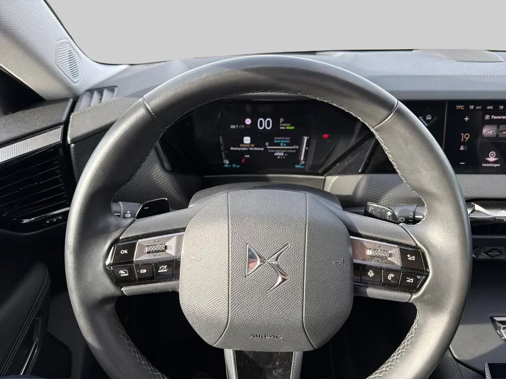 DS Automobiles DS 4 DS 4 1.6 E-Tense 225pk Automaat Trocadero uit 2022, foto 11