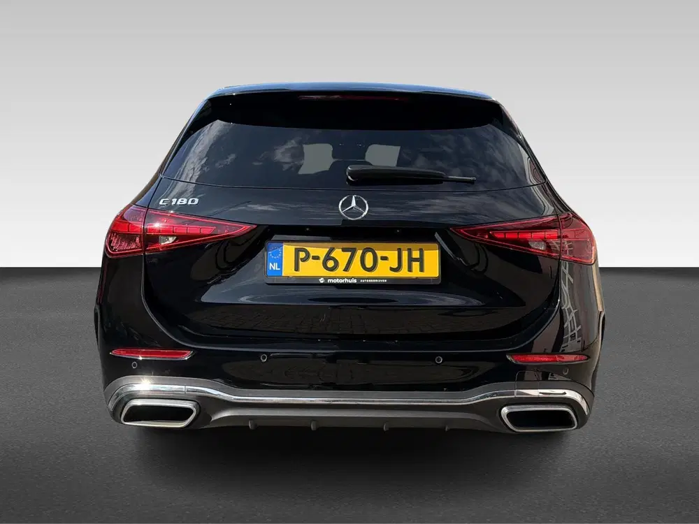 Mercedes-Benz C-Klasse 180 AMG Line uit 2022, foto 7