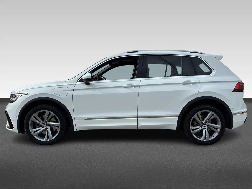 Volkswagen Tiguan 1.4 TSI PHEV 245PK 2X R-LINE VIRTUAL TREKH uit 2024, foto 2