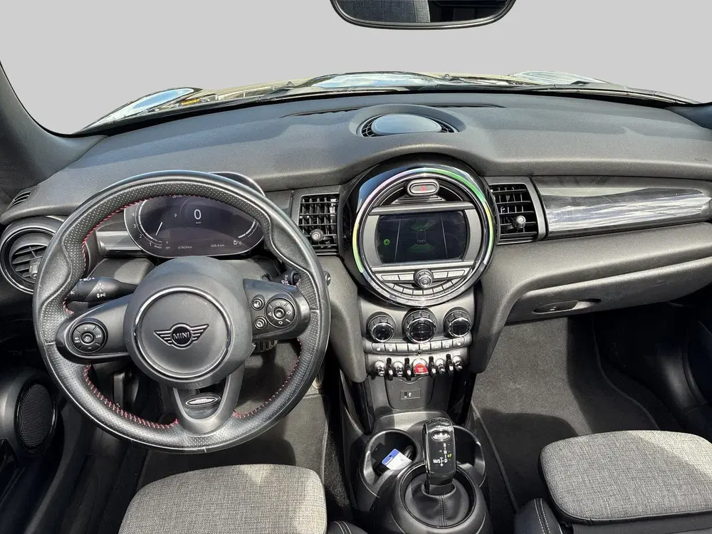 Mini Cabrio 1.5 Cooper Sidewalk Edition uit 2021, foto 11