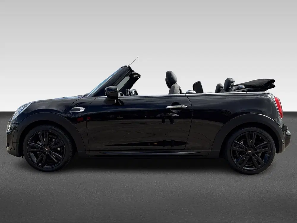 Mini Cabrio 1.5 Cooper Sidewalk Edition uit 2021, foto 2