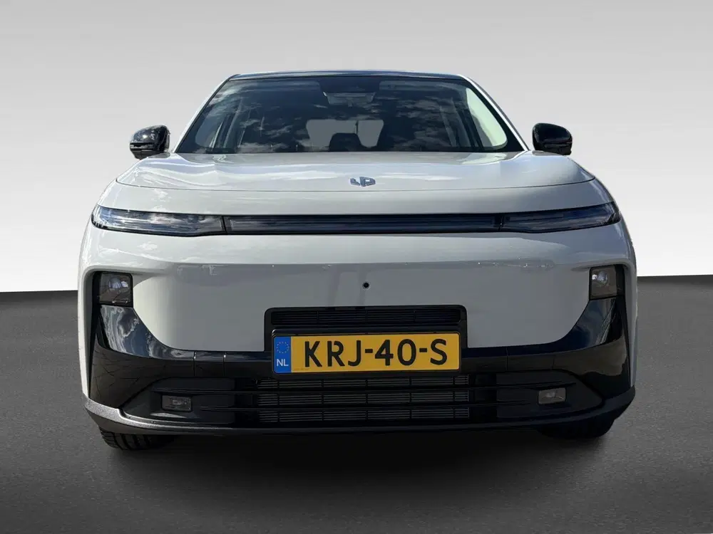 Leapmotor B10 Design Hybrid EV 18.8 kWh uit 2026, foto 4