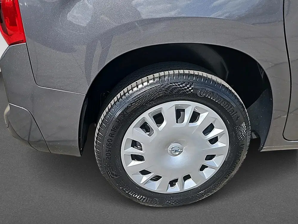 Opel Combo 1.2 Turbo L1H1 Edition uit 2021, foto 10