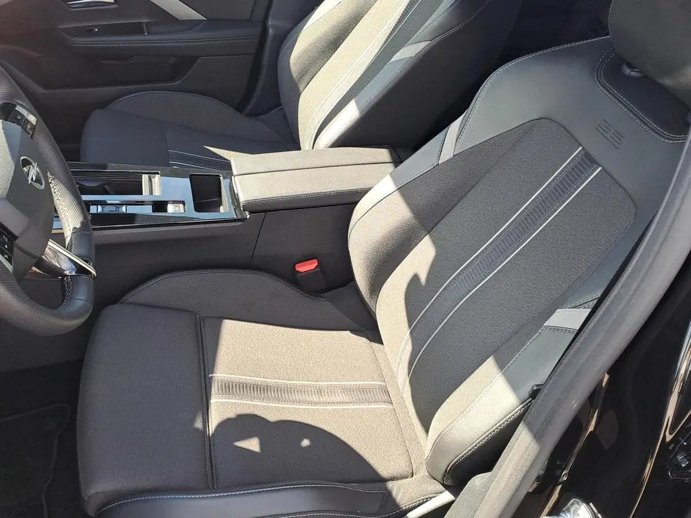 Opel Astra 1.2 Turbo Hybrid GS uit 2025, foto 12