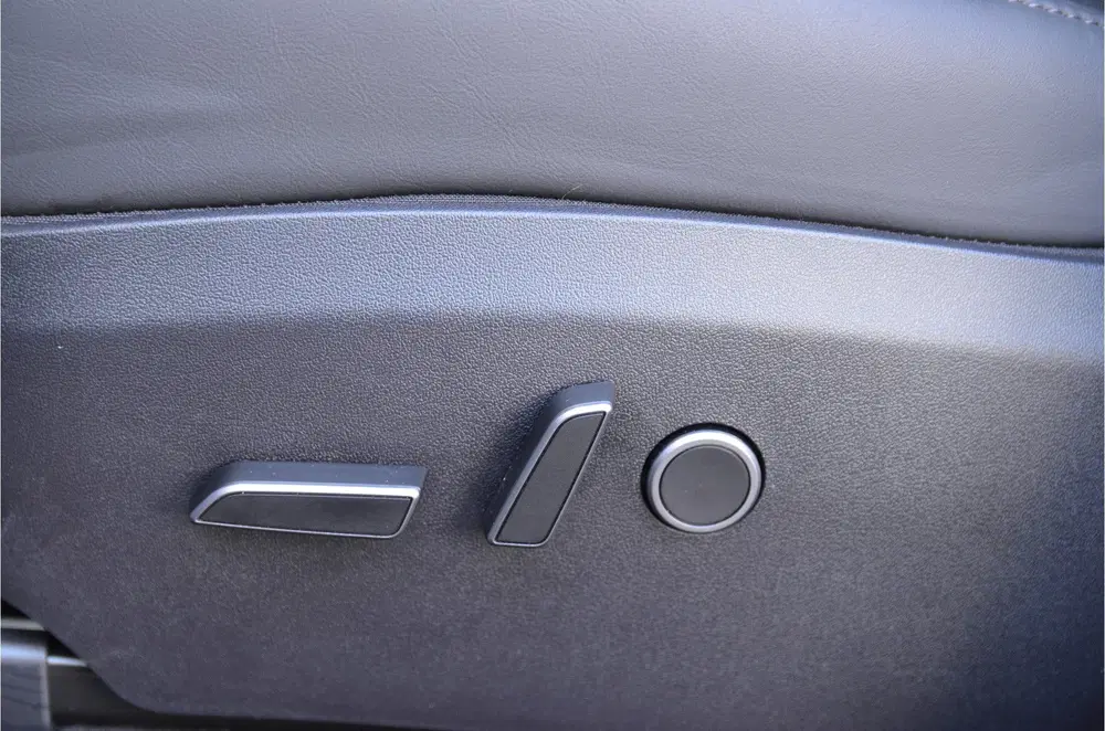 Tesla Model Y RWD 58 kWh AutoPilot3.0 Ryzen uit 2023, foto 4