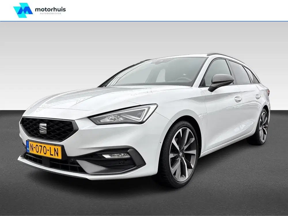 SEAT Leon 1.0 eTSI 110pk DSG-7 FR Business Inte uit 2021