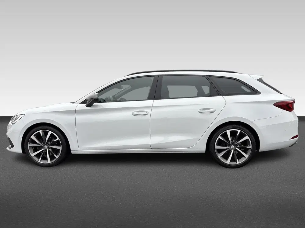 SEAT Leon 1.0 eTSI 110pk DSG-7 FR Business Inte uit 2021, foto 2