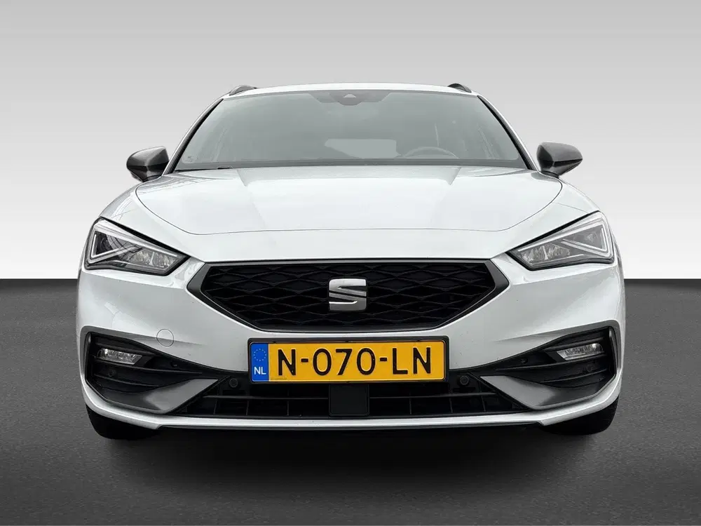 SEAT Leon 1.0 eTSI 110pk DSG-7 FR Business Inte uit 2021, foto 4