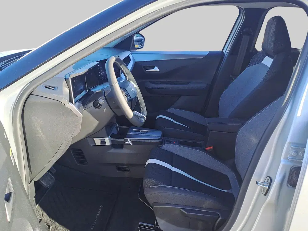 Opel Frontera 44kWh 113pk GS Rijdende demo uit 2025, foto 13