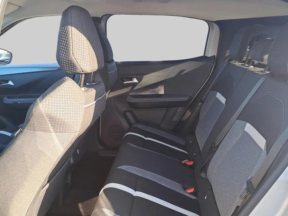 Opel Frontera 44kWh 113pk GS Rijdende demo uit 2025, foto 14